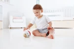 Ξυλινη Κουδουνιστρα Bell Rattle Hape Early Explorer - E0016