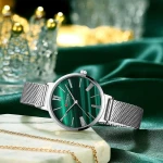 Curren 9076 Ρολόι με Μεταλλικό Μπρασελέ Ασημί/Πράσινο