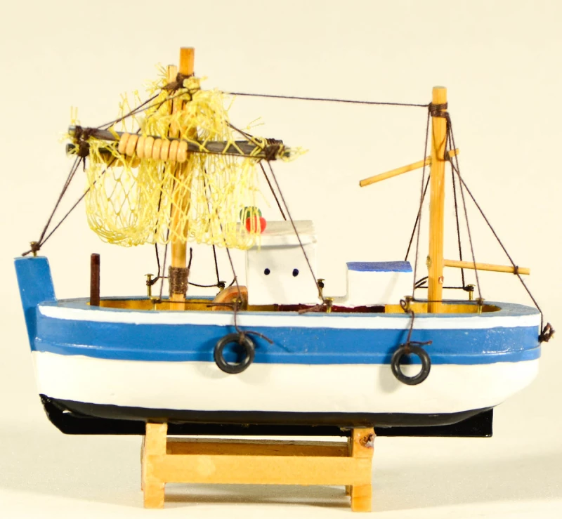 Ξύλινο Διακοσμητικό Καράβι Καΐκι 16x15cm
