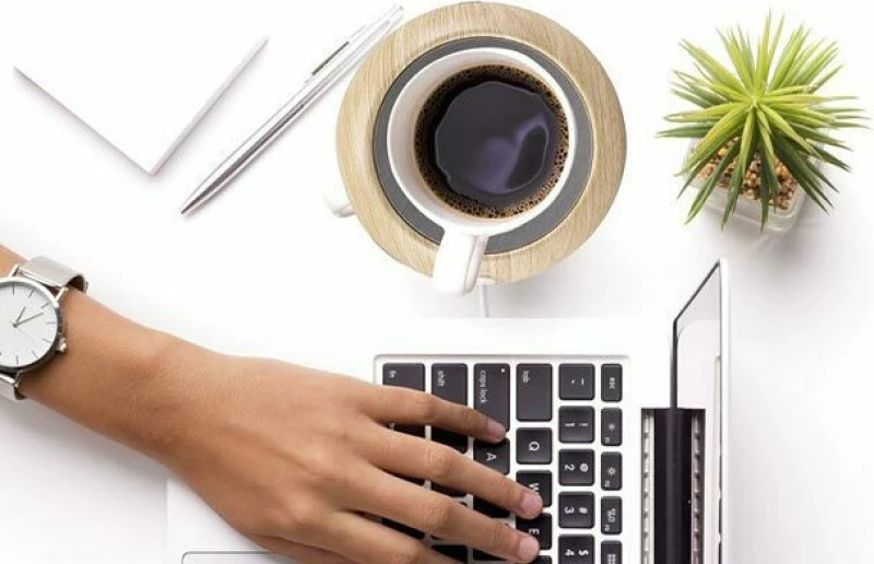 Beper Θερμαντήρας κούπας με USB Καφέ
