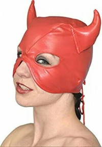 Κόκκινη μάσκα Διαβολάκι Hood Harness !