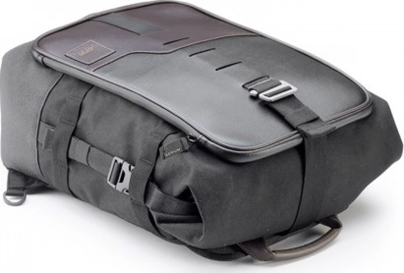 Givi Σακίδιο Πλάτης Αναβάτη Rucksack 18lt Μαύρο 18lt