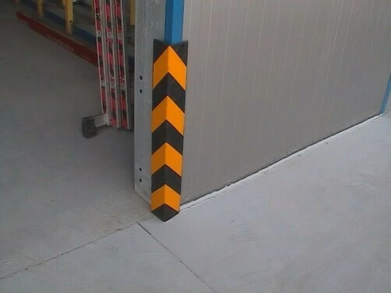 Γωνιά προστασίας από ελαστικό πάχους 8mm KDH-131