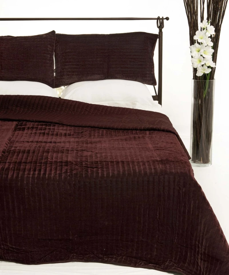 Κουβερλι Σετ (220cm X 240cm + 2 X 50cm X 70cm) Velvet Μελιτζανί - -