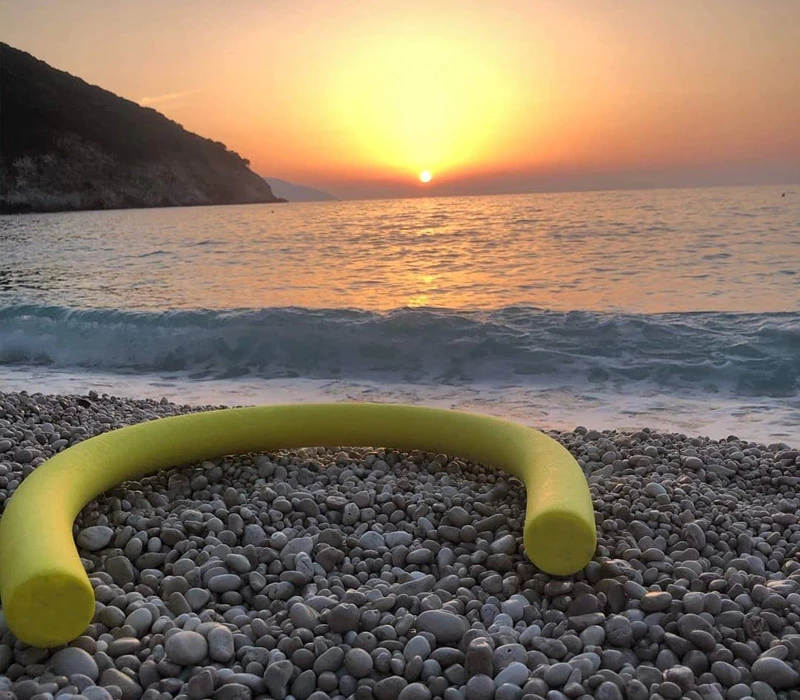 5 ωριαία Aqua Aerobic ή Power σε παραλία ή πισίνα - 2 άτομα!