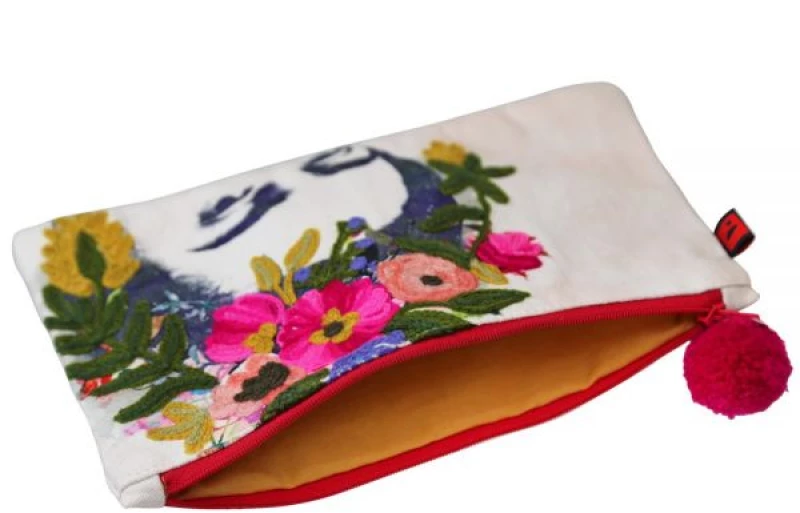 ΝΕΣΕΣΕΡ FRIDA ΛΕΥΚΟ 23X13ΕΚ. ΚΕΝΤΗΜΕΝΟ