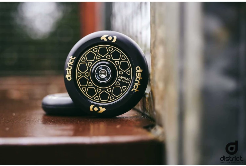 Ροδάκι Distirct Zodiac 110χιλ., Gold/Black