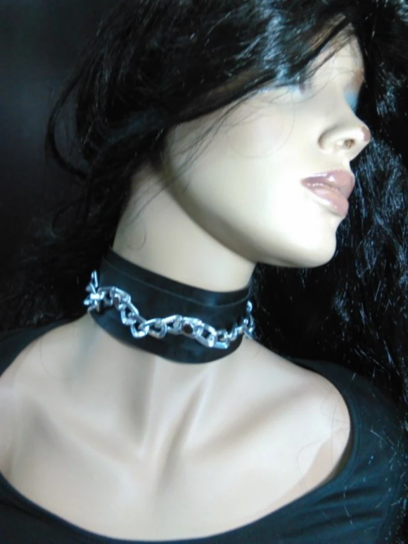 BDSM Περιλαίμιο από δέρμα και με διακοσμητική φαρδιά αλυσίδα