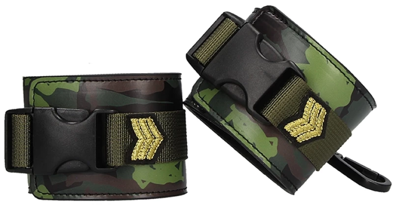 Ouch! Army Bondage Kit