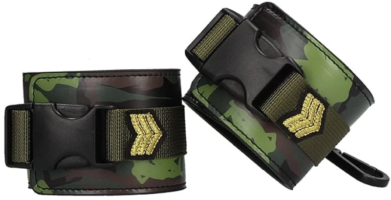 Ouch! Army Bondage Kit