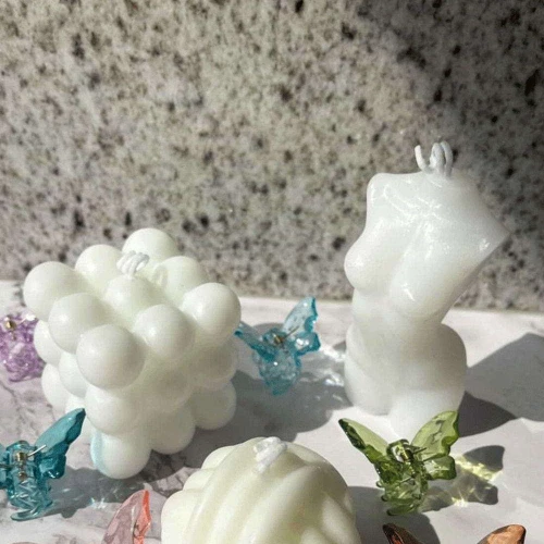 Κερί Female Body 4-copy 11x3/4cm White Milk&Honey Παραφίνη
