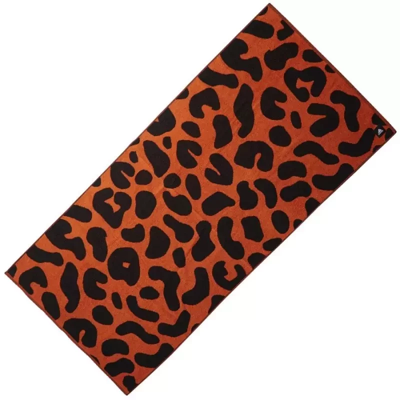 Adidas Richu Mnisi HD4765 towel