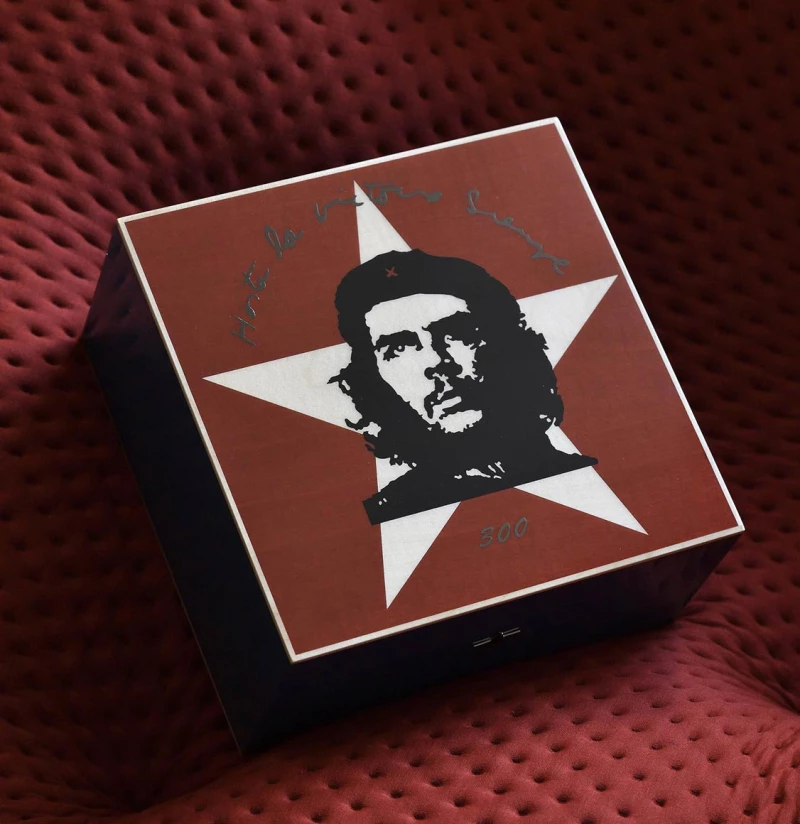 Πουροθήκη Υγραντήρας Πούρων Elie Bleu Cigar Humidor Che Star