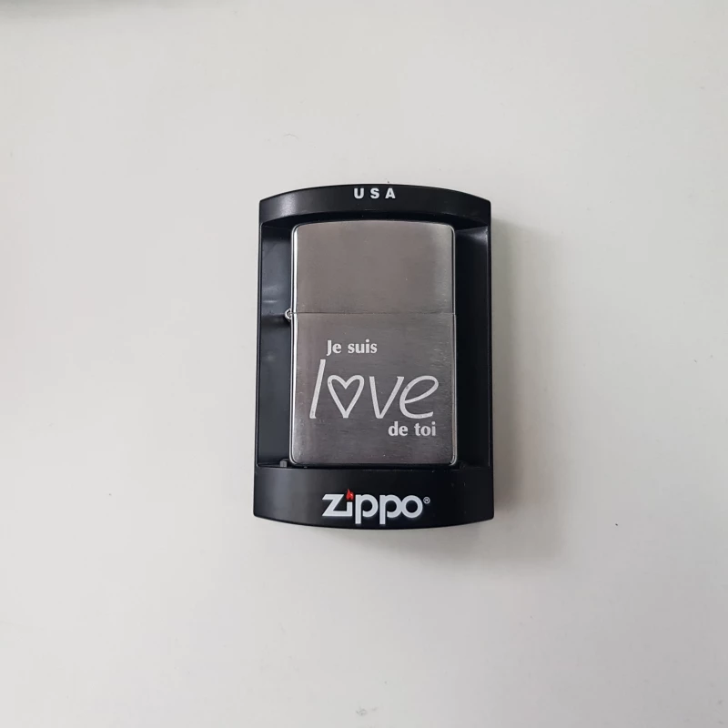 ZIPPO "Je sui love de toi"