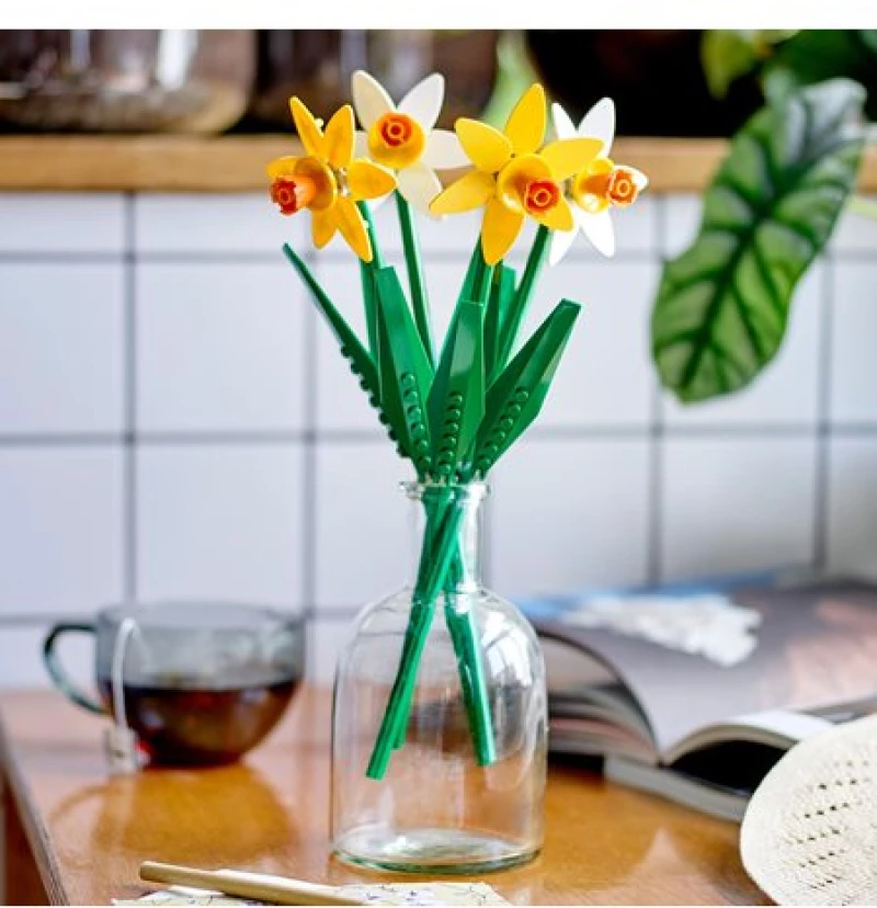 Lego Flowers Daffodils - 40747
