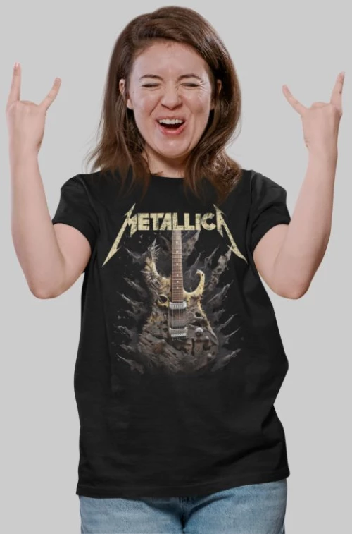 Metallica w T-Shirt - BLACK