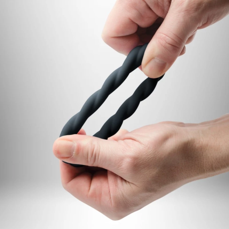 ROCKS OFF TWIST COCKRING