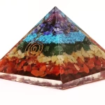 Πυραμίδα Οργονίτη 7 Chakras με Ημιπολύτιμους Λίθους Orgonite Pyramid 7,5cm