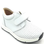 Sneakers σε λευκό δέρμα