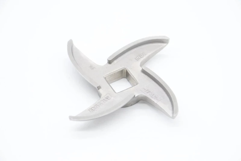 MMM32 - Cross Knife