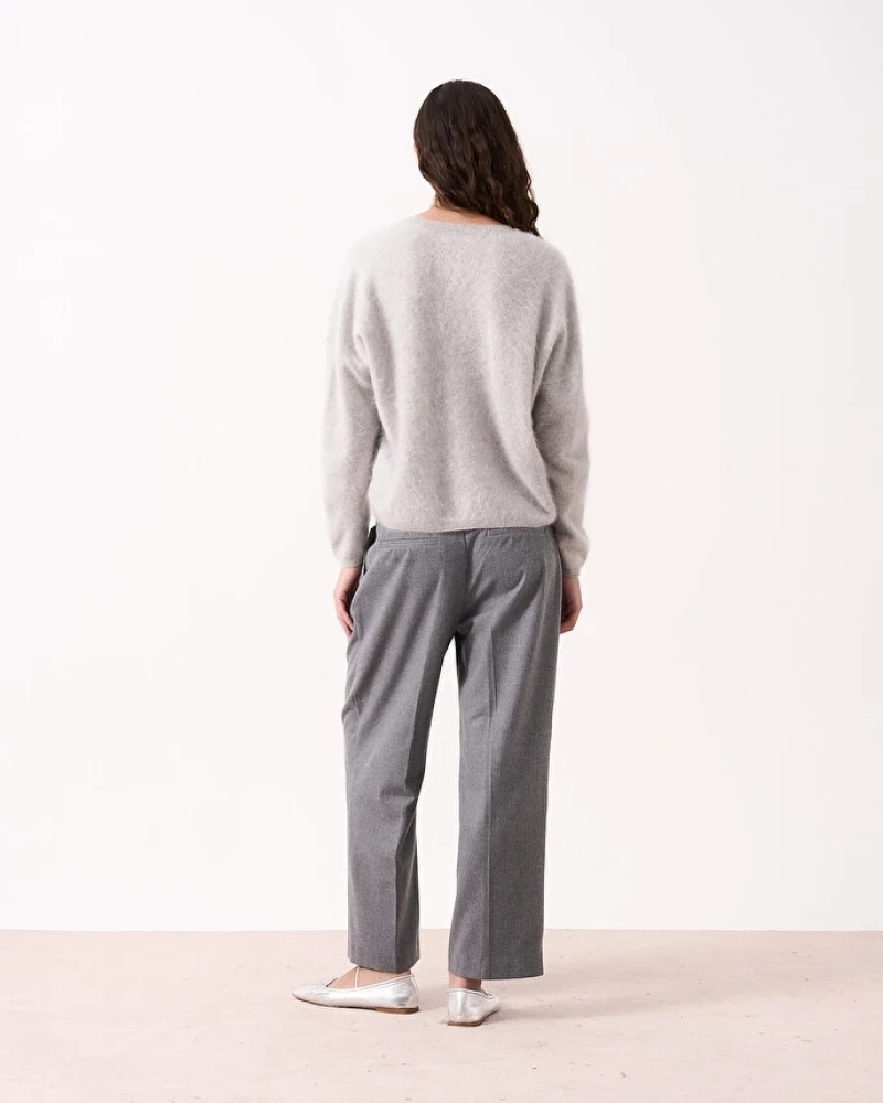 Πουλόβερ Γυναικείο με V Λαιμόκοψη Absolut Cashmere Γκρι
