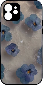 Flowers in Water IPhone 16 Plus