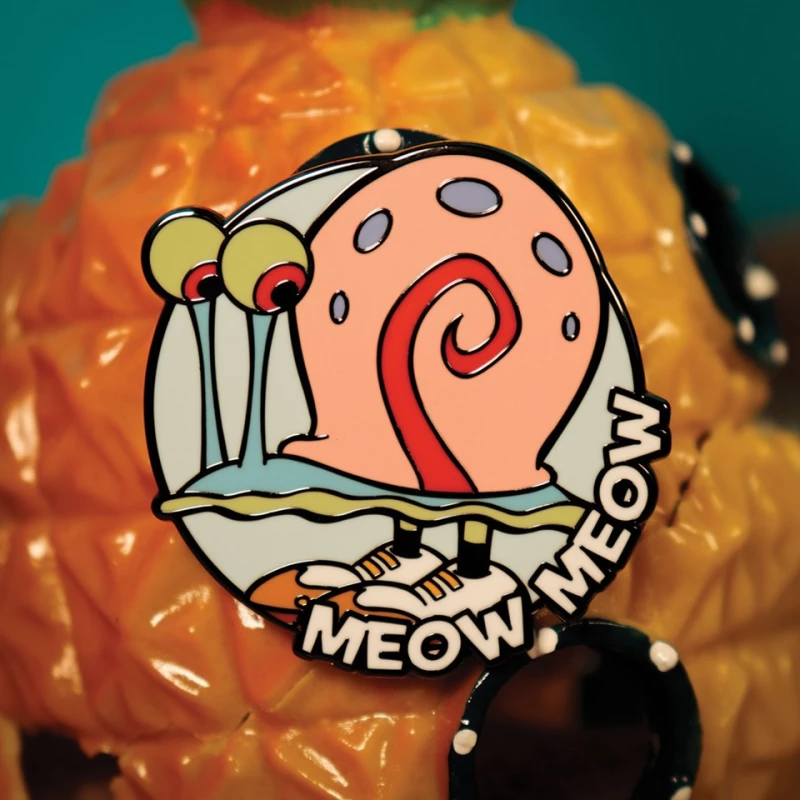 SpongeBob SquarePants Mystery Pins CDU / Fan Shop and Merchandise
