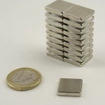 Μαγνήτης Παραλληλεπίπεδος 10x10x1.2mm 65°C Νεοδυμίου Δύναμη Έλξης 1kg