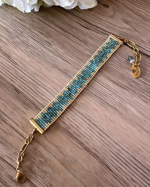 Bracelet B