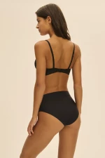 Γυναικείο slip Simone Pérèle - Ψηλόμεσο Brief - Μαύρο laser-cut - Χωρίς ραφές - Polyamide - Regular Fit