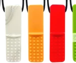 Yellow Rubber, Μασητικό μενταγιόν σιλικόνης 7x2x1εκ.