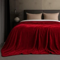 Κουβέρτα υπέρδιπλη κόκκινη βελουτέ από 100% polyester 220x240εκ.