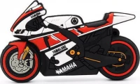Yamaha 32GB USB 2.0