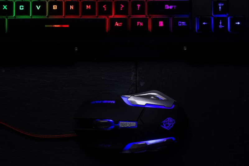 Zeroground KB-1700GUMS Αγγλικό US