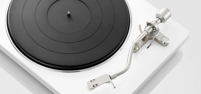 Denon DP400WT Πικάπ Belt Drive Λευκό