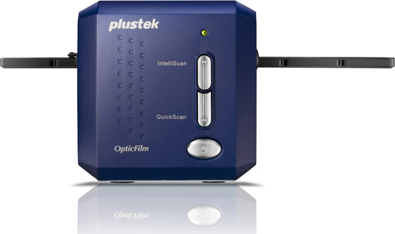 0225 - Plustek OpticFilm 8100