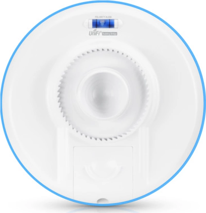 Ubiquiti UniFi Building-to-Building Bridge
