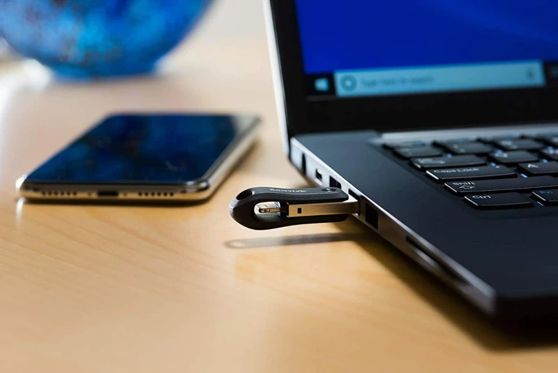 Sandisk iXpand 64GB USB 3.1 Lightning