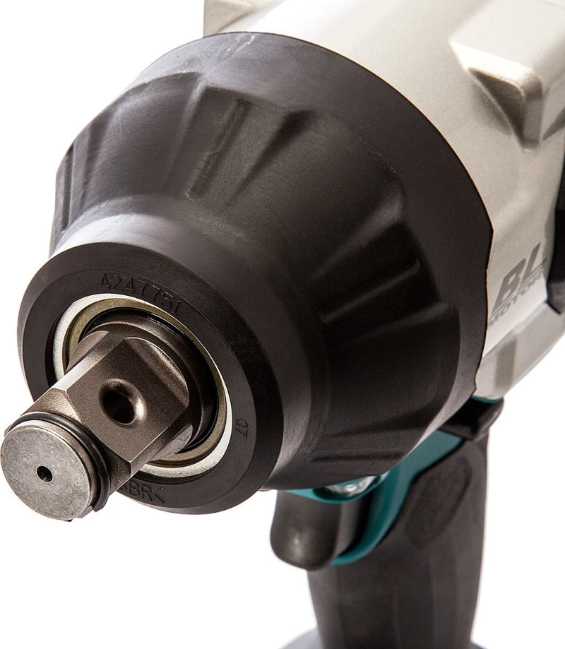 Makita DTW1001RTJ 18V 2x5Ah