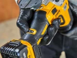 Dewalt Σέγα DCS335N 18V Solo
