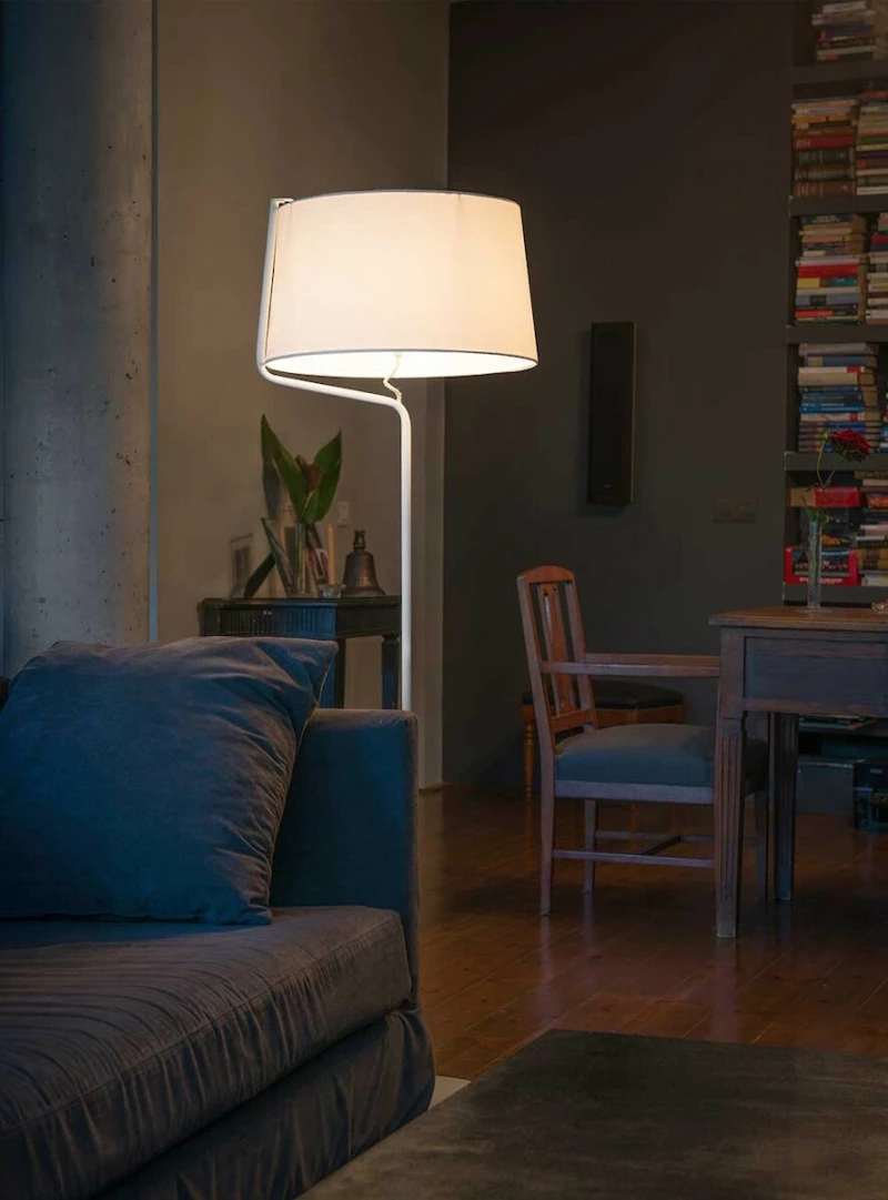 Faro Barcelona Berni Φωτιστικό Δαπέδου Μαύρο με Ύψος 151cm