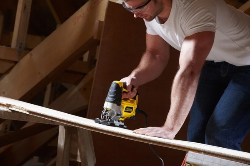 Stanley Σέγα FME340K 710W