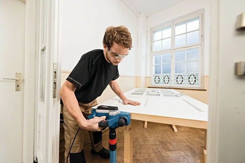 Bosch GHO 16-82 Professional 630W