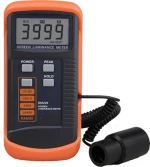 SM208