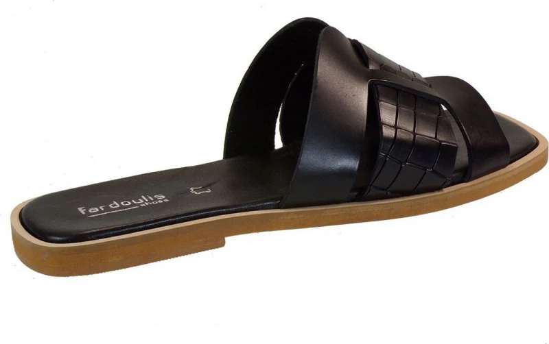 Makis Fardoulis 301 Black