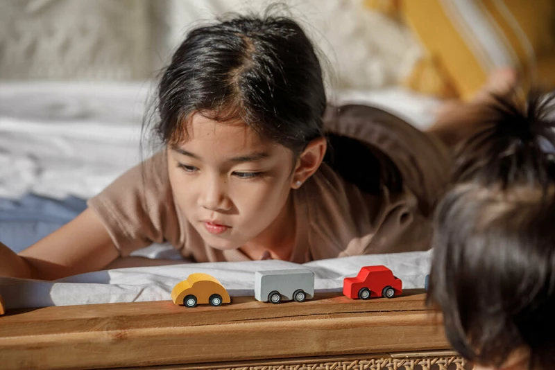 Plan Toys Σετ Αυτοκινητάκια Πολύχρωμα
