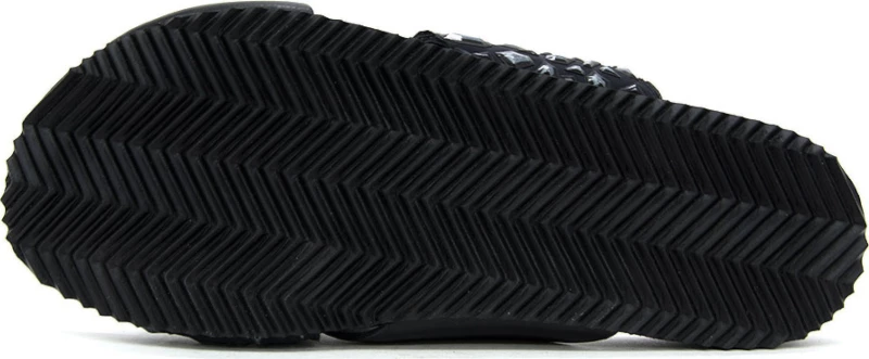 Komis & Komis 58 Black