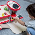 Plan Toys Γκαράζ 6271