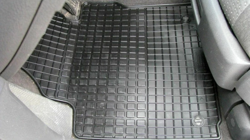 Petex Σετ Πατάκια 4τμχ από Λάστιχο για VW Beetle / Bora / Golf Black