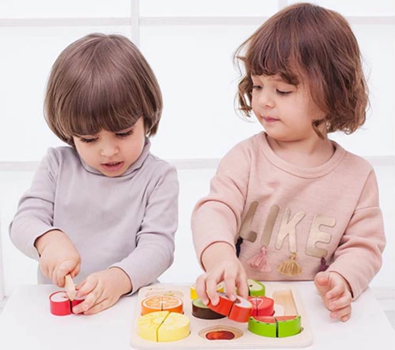 Classic World Cutting Fruit Puzzle